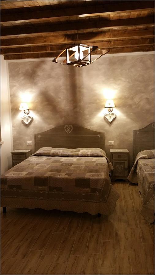 Bed and Breakfast La Casa Delle Rondini à Roncoferraro Extérieur photo