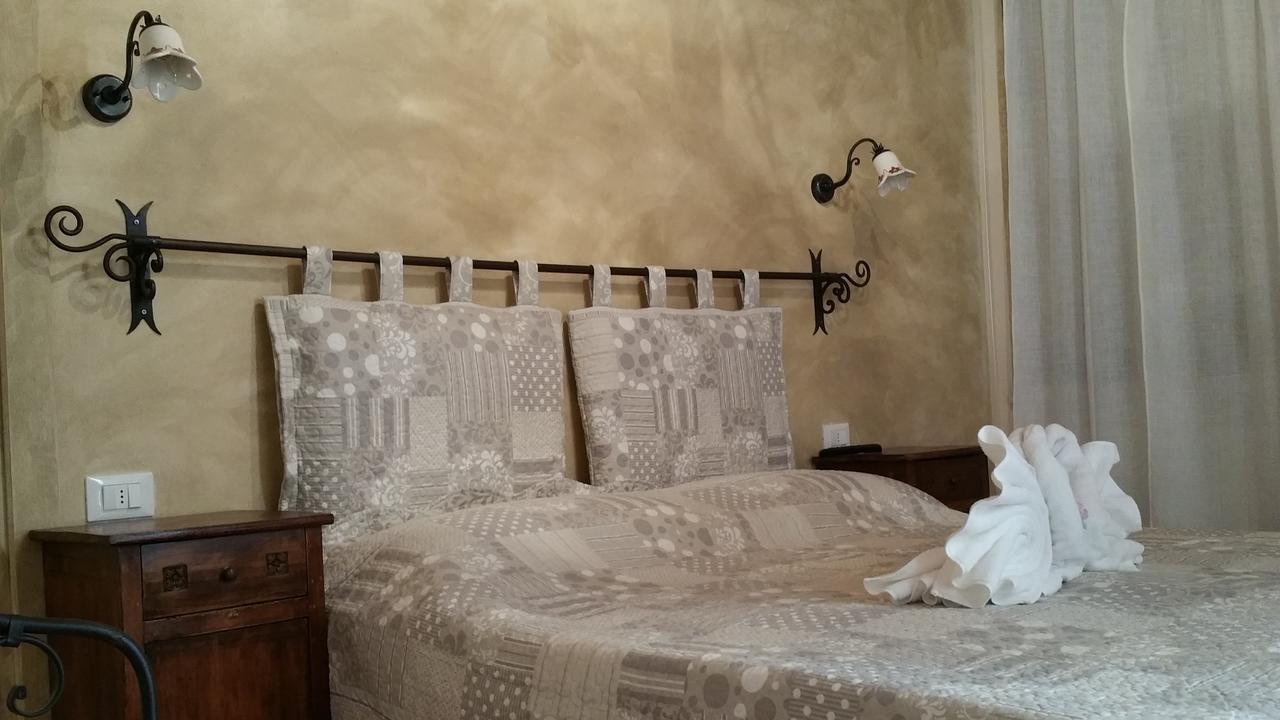 Bed and Breakfast La Casa Delle Rondini à Roncoferraro Extérieur photo
