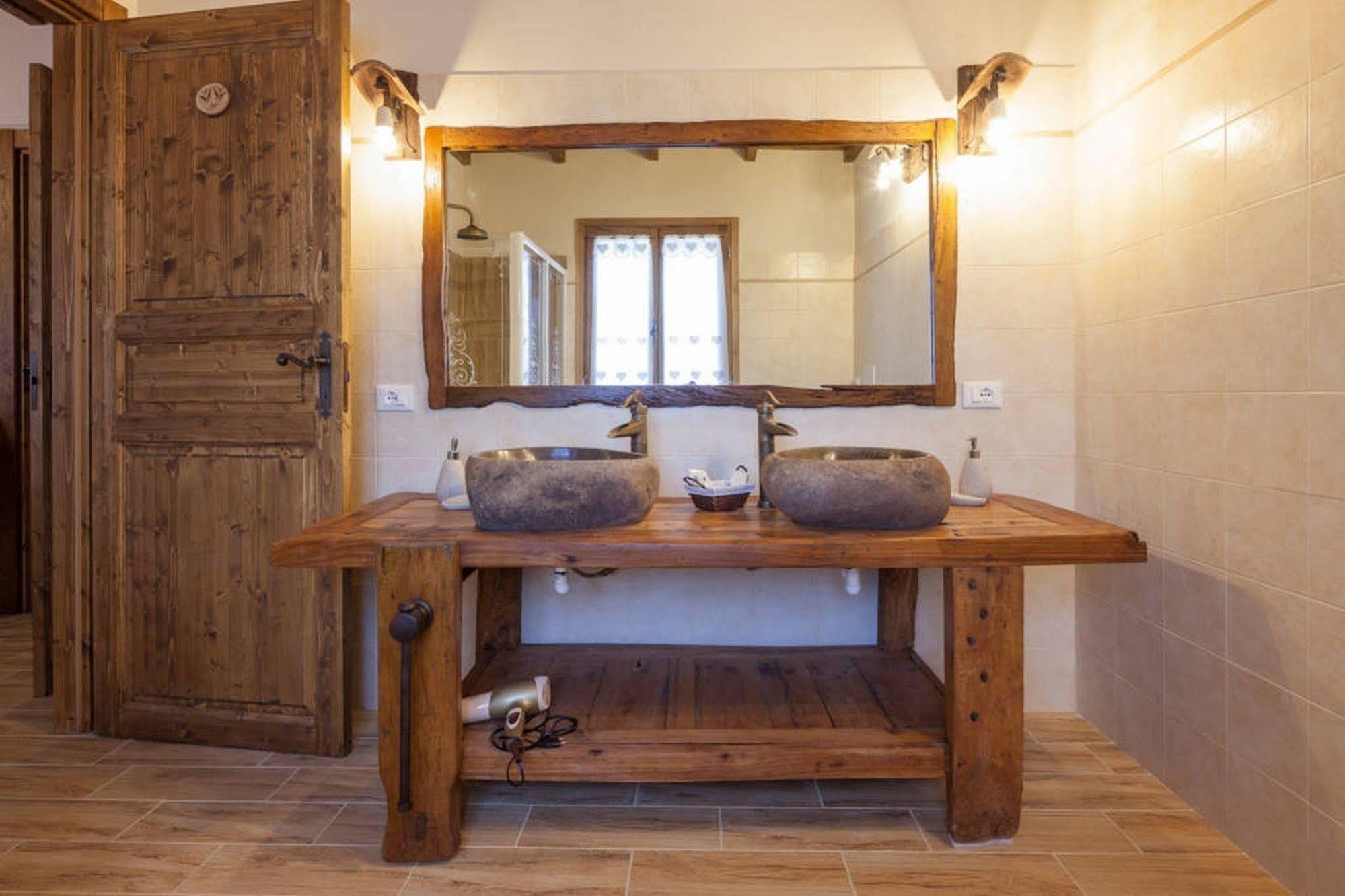 Bed and Breakfast La Casa Delle Rondini à Roncoferraro Extérieur photo