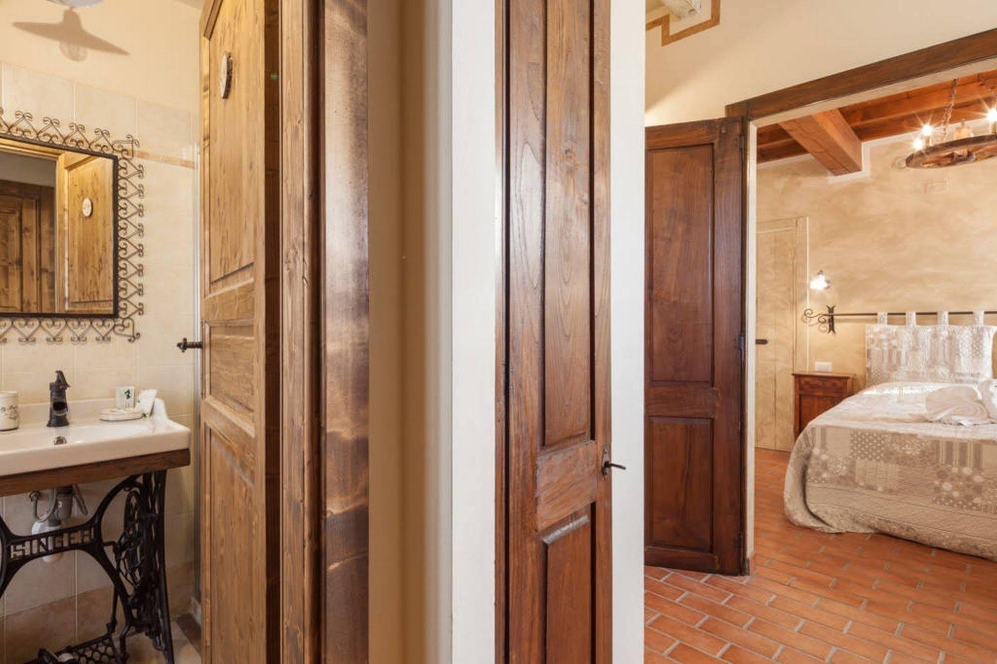 Bed and Breakfast La Casa Delle Rondini à Roncoferraro Extérieur photo